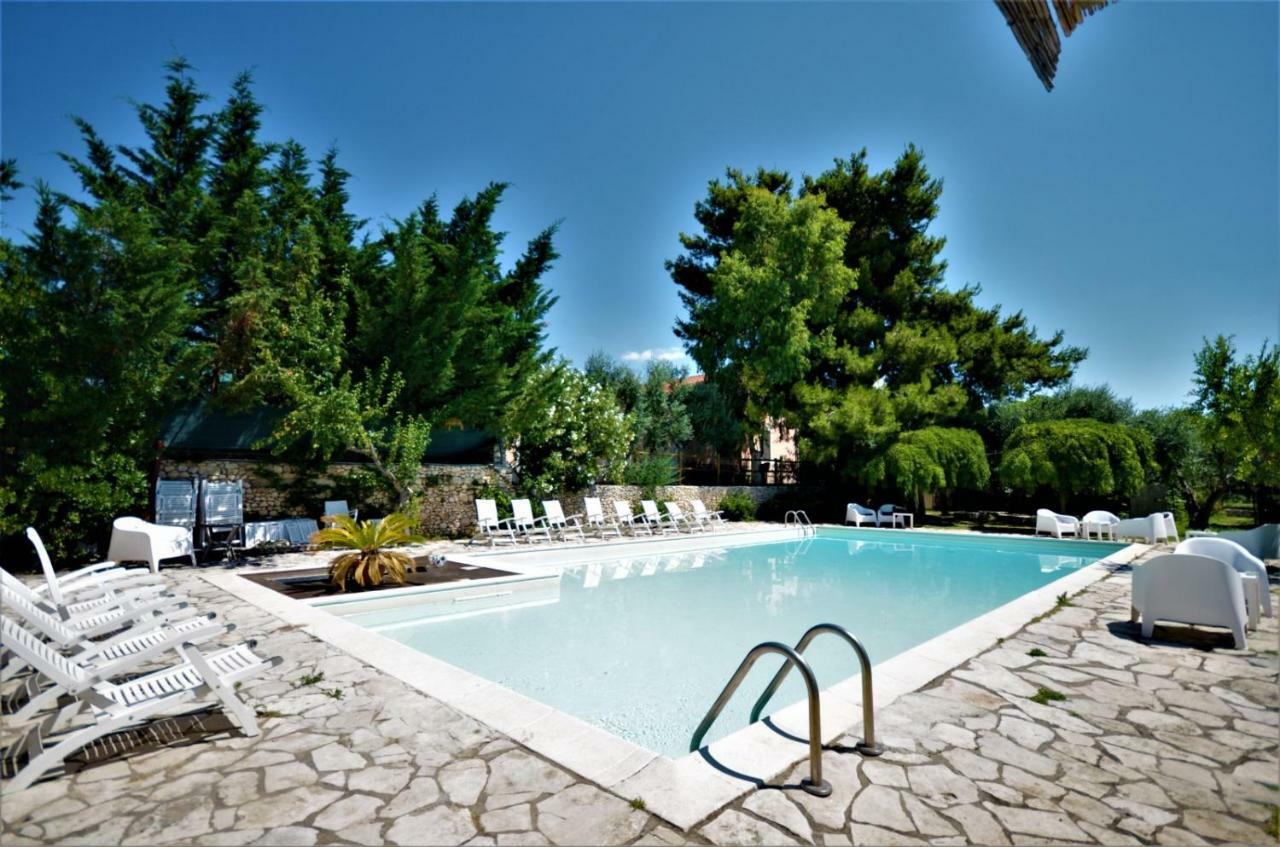 Signor Cesare Agrobistrot B&B San Giovanni Rotondo Bagian luar foto